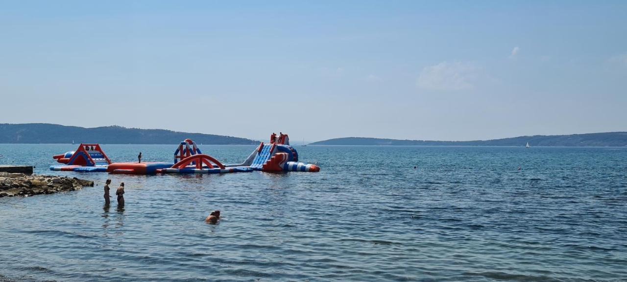 Kaštela Apartmani Ivana מראה חיצוני תמונה